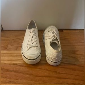 Chanel Low Top Sneakers VG34760